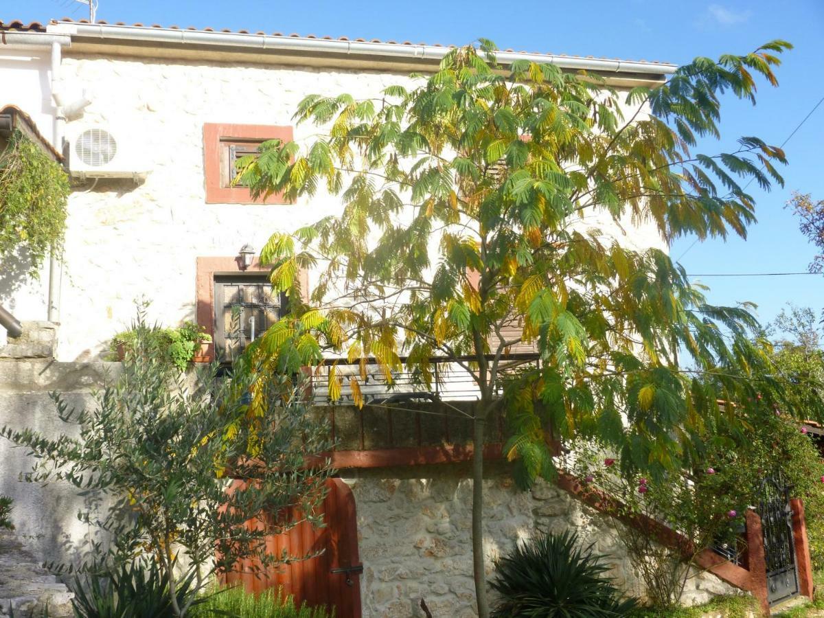 Villa Cosy Getaway à Gostinjac Extérieur photo